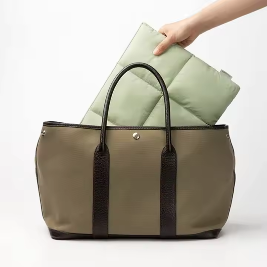 Gesteppte, stoßfeste Laptophülle – Leichter und stylischer Schutz für Frauen