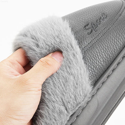 PANTOUFLES EN PEAU DE CUIR