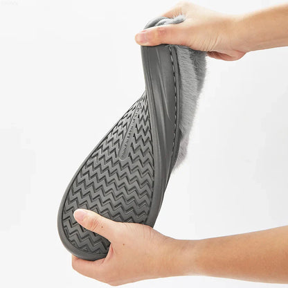 PANTOUFLES EN PEAU DE CUIR