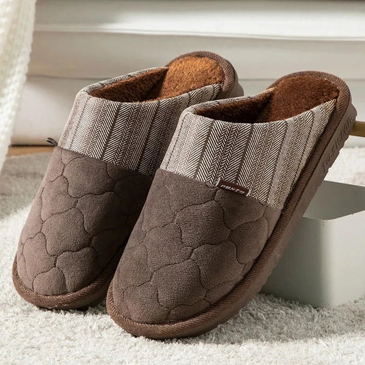 PANTOUFLES MARRON EN POLAIRE