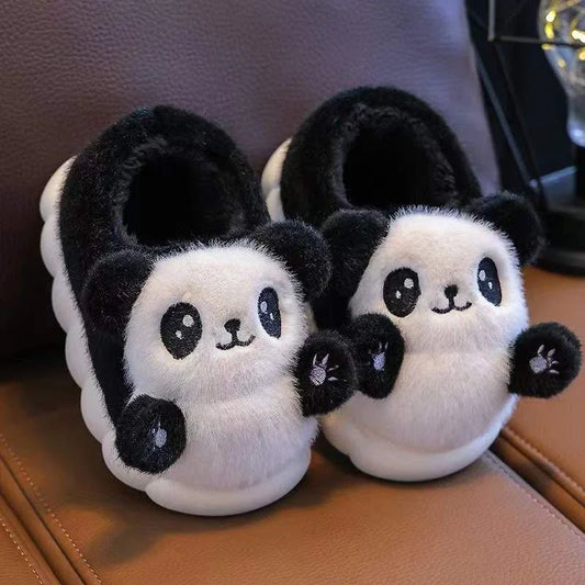 Pantoufle noir et blanc pour enfant