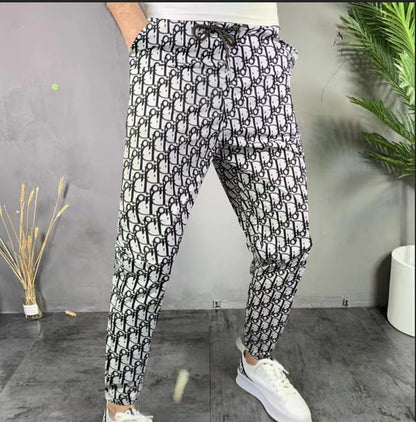 Gerade geschnittene Herrenhose aus Baumwollmischung – Lässig &amp; Bequem